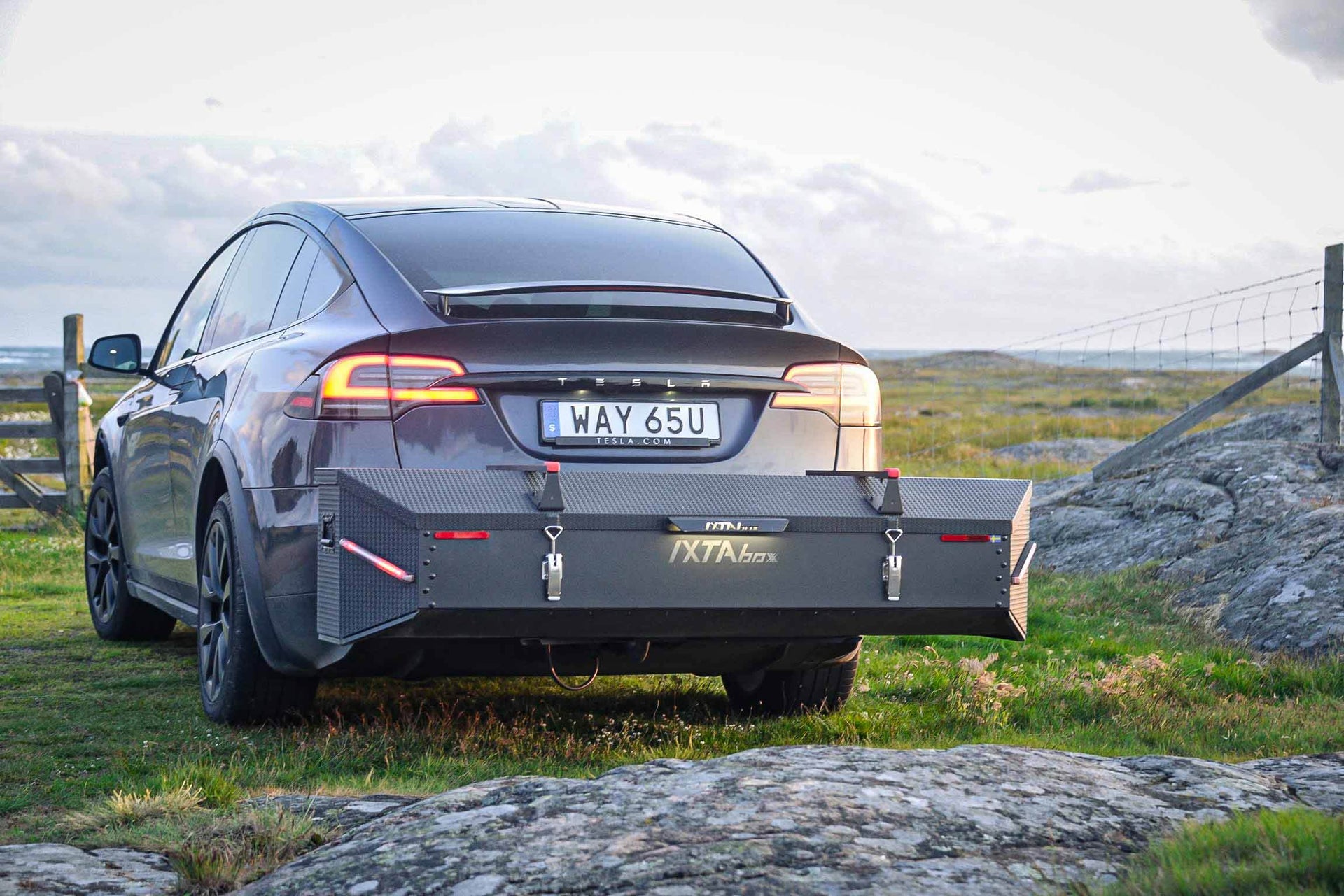 Are rear cargo boxes better for electric vehicles? - IXTAbox